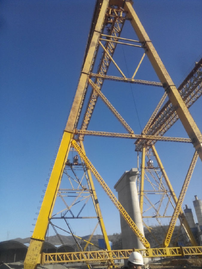 門式起重機(jī)監(jiān)控系統(tǒng)現(xiàn)場照片三