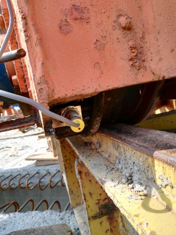 湖南湘西架橋機監(jiān)控系統(tǒng)現(xiàn)場安裝圖六